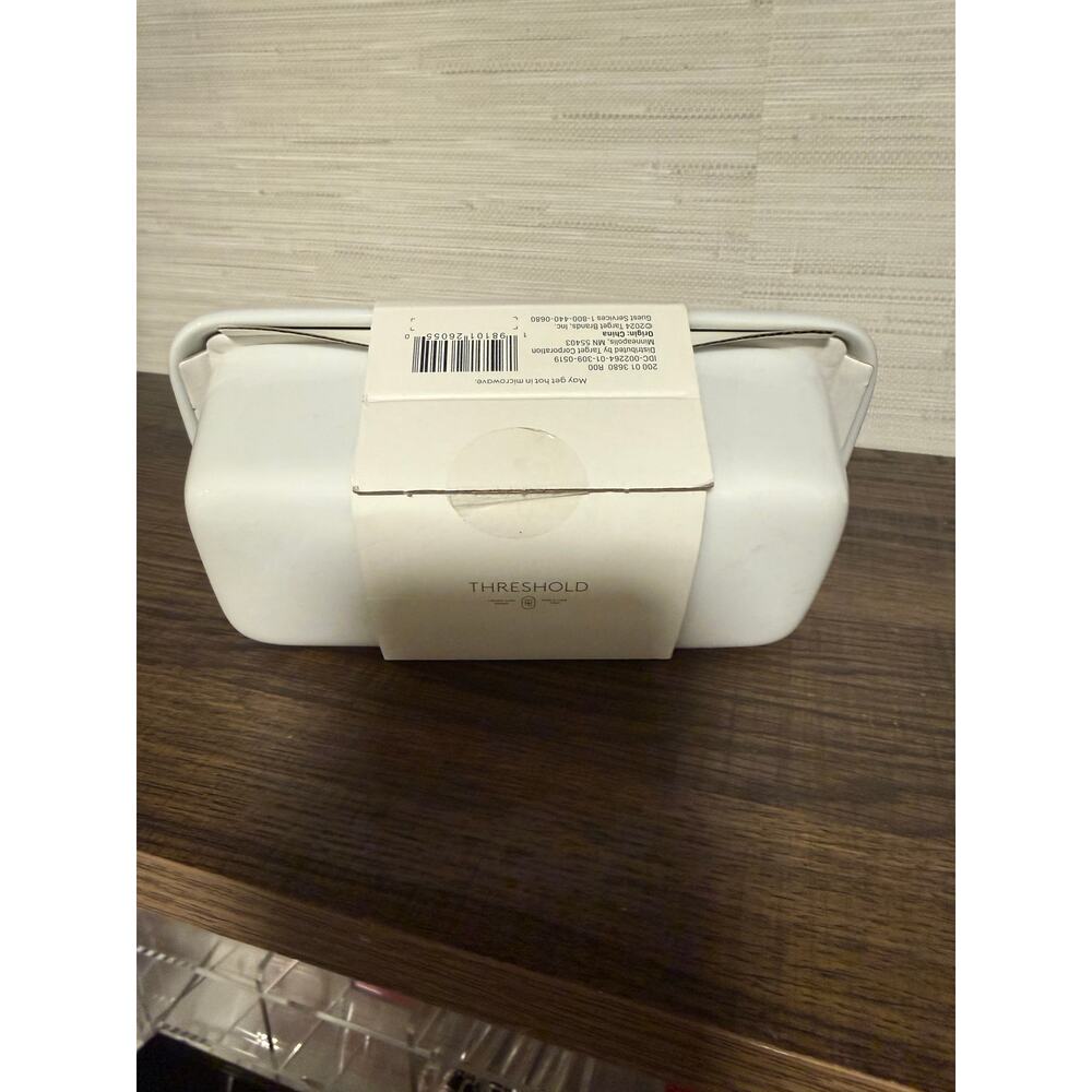 Threshold White Porcelain Covered Butter Dish - NEW - Picture 4 of 5